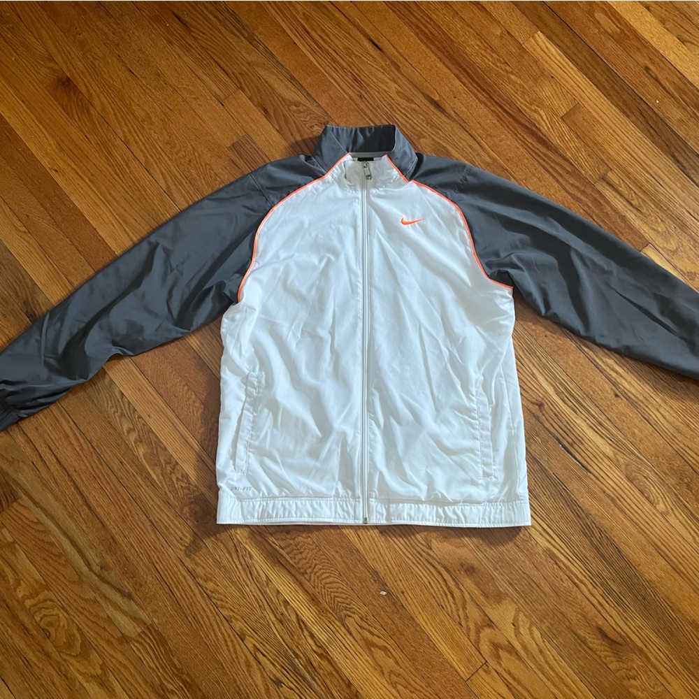 Nike Dri Fit Men’s Windbreaker Jacket Medium